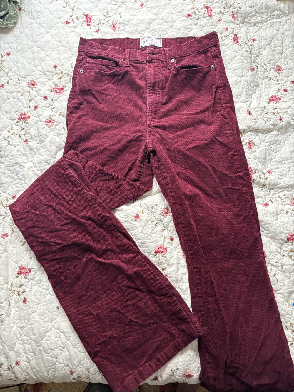 GAP Women's Wine Corduroy Wide-Leg Jeans
